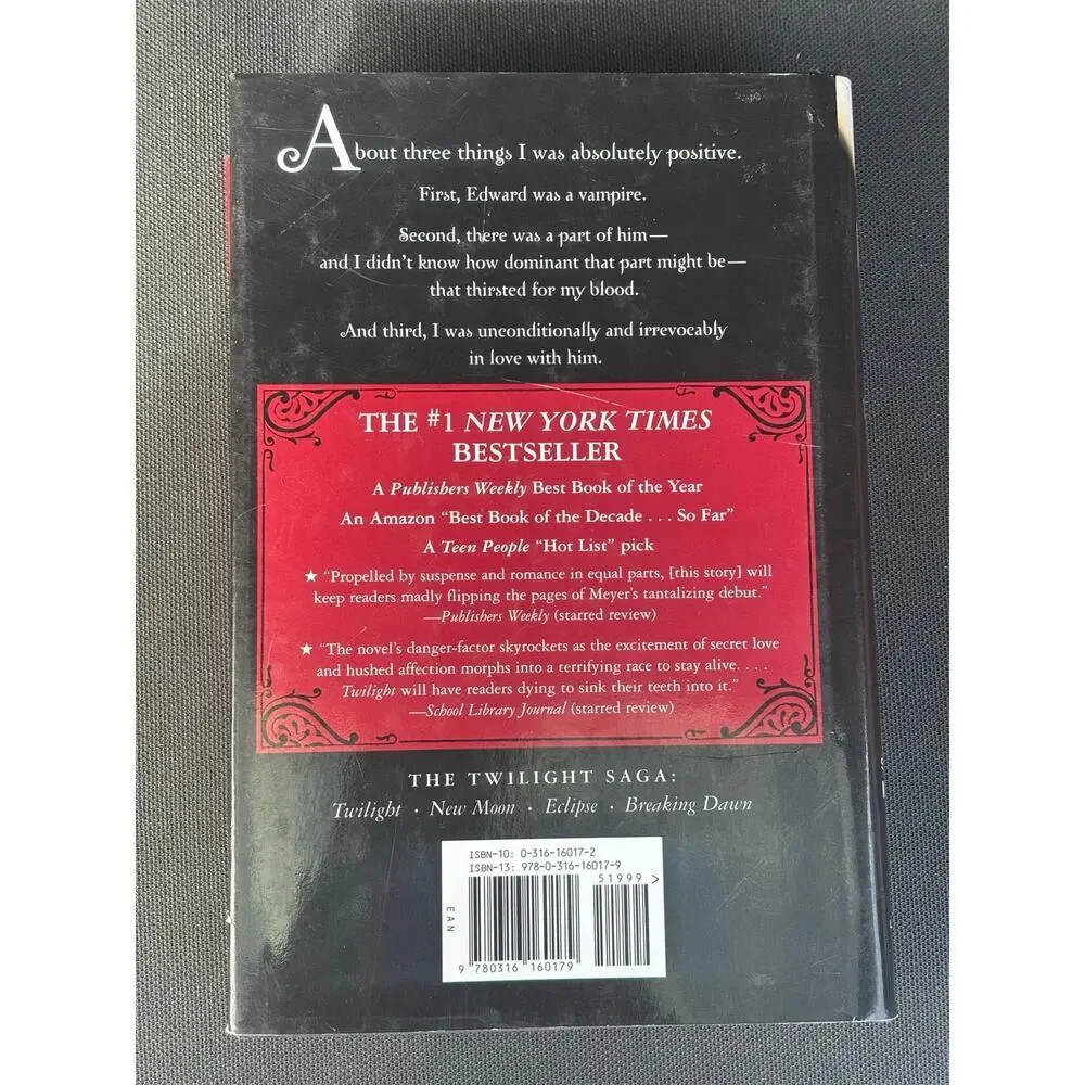 Twilight by Stephenie Meyer Hardcover Bestseller Vampire Romance Book - Picture 2 of 2
